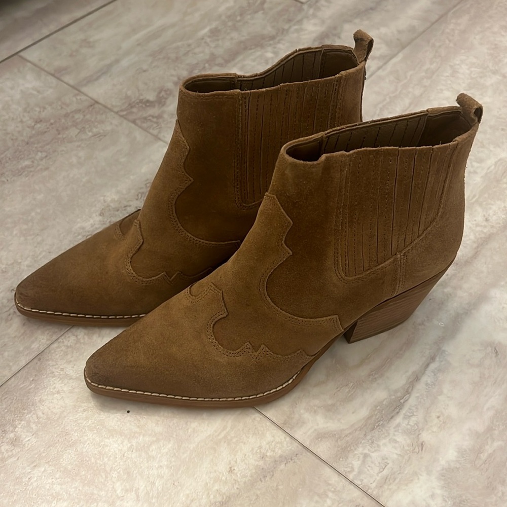 Sam Edelman bootie, size 7